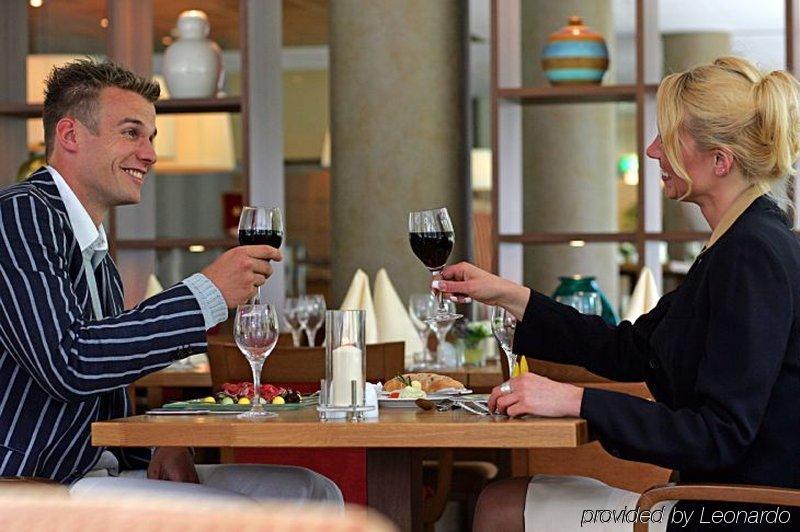 Fletcher Hotel Restaurant Beekbergen-Apeldoorn المطعم الصورة